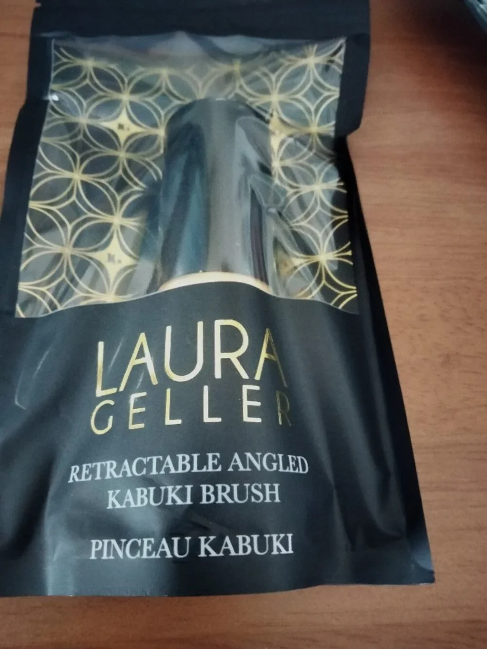 Retractable Angled Kabuki Brush